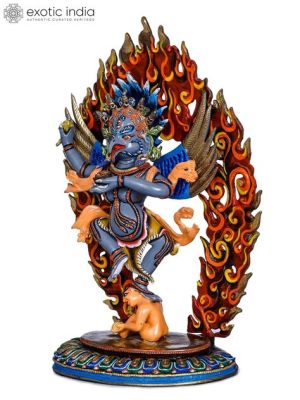  The Ascent of the Garuda : An Enigmatic Dance Between Form and Myth